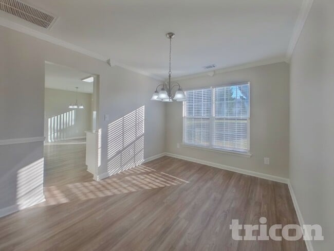 Photo - 1400 Galesburg St