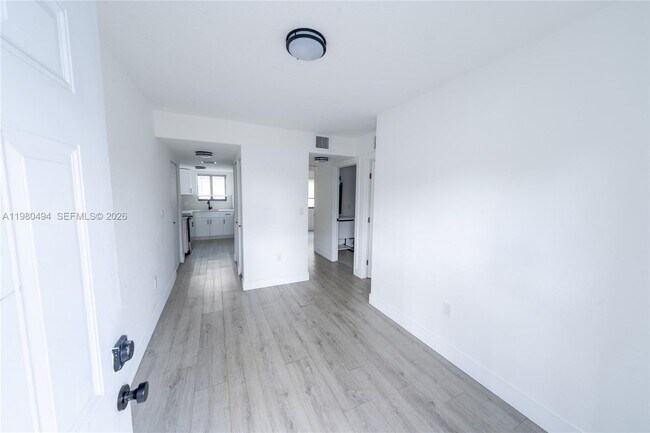 Photo - 3417 NW 22nd Ave Unit 4