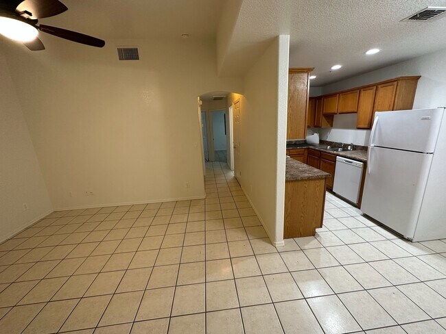 3417 Oro Grande Blvd Unit 104