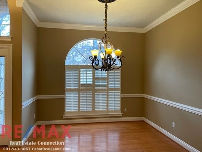 Photo - Sorry No Pets and No Smoking Permitted