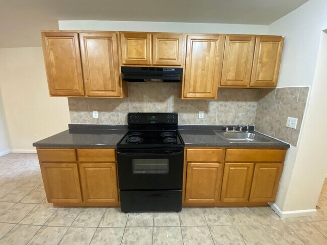 Photo - 5934 Vine St