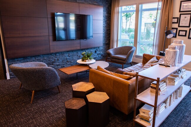 Leasing Office