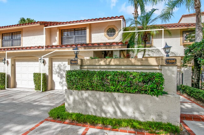 Photo - 7888 La Mirada Dr