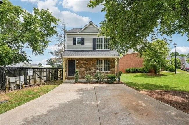 Rare Low Maintenance Home - Rare Low Maintenance Home
