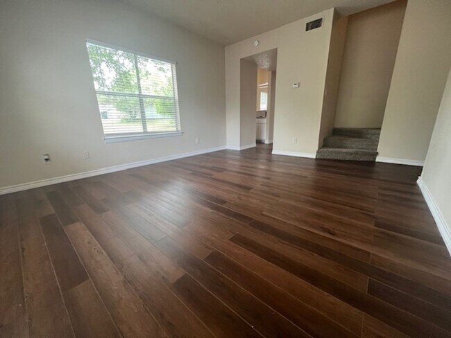 Photo - 101/103 Hughson Court Unit 103 Hughson Ct.