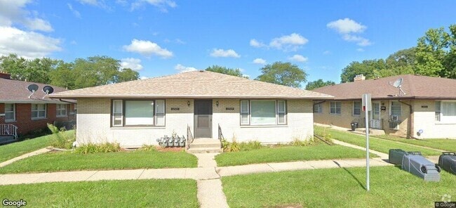 Building Photo - 1727 Remington Rd Unit 1729 - 2 Rental