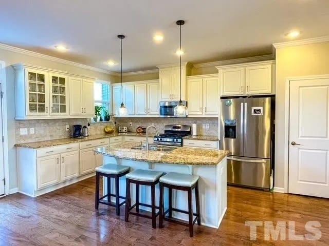 Photo - 5417 Cambridgeshire Loop