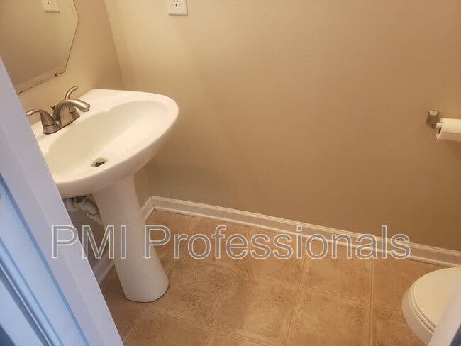 Photo - 1008 Arlene Dr