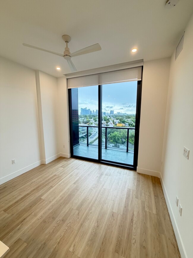 LIVING ROOM - 136 NE 43rd St Unit A34