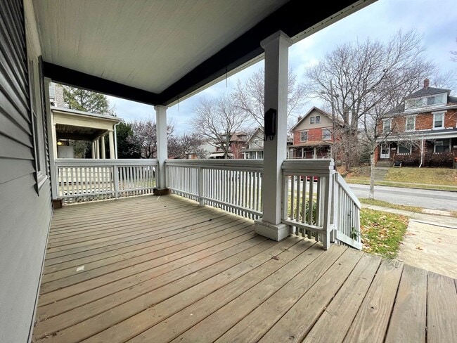 Photo - 381 Alden Ave