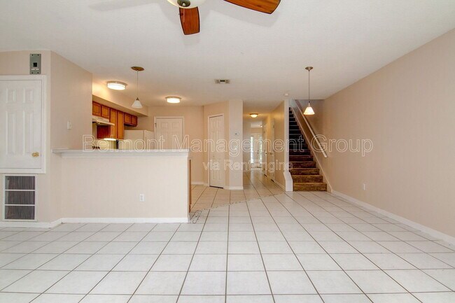 Photo - 2909 E Central Blvd