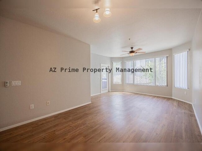 Photo - 435 W Rio Salado Pkwy