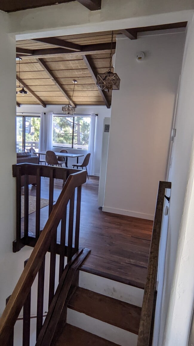 Photo - 5519 Sunbury Ave