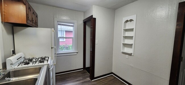 Photo - 3 Bed 1 Bath Home for Rent