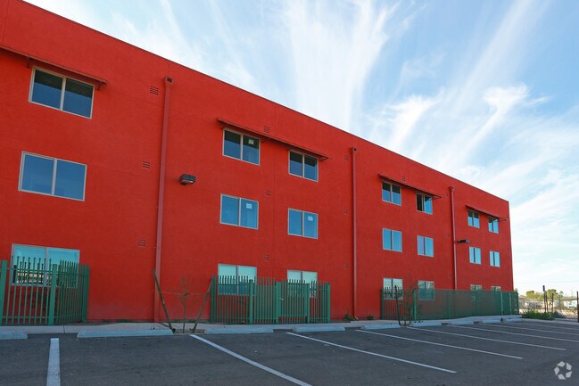 Photo - Alvord Court Apartments