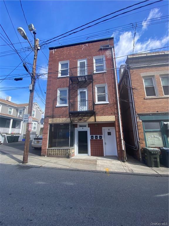 4 Schneider Ave Unit 3-1  