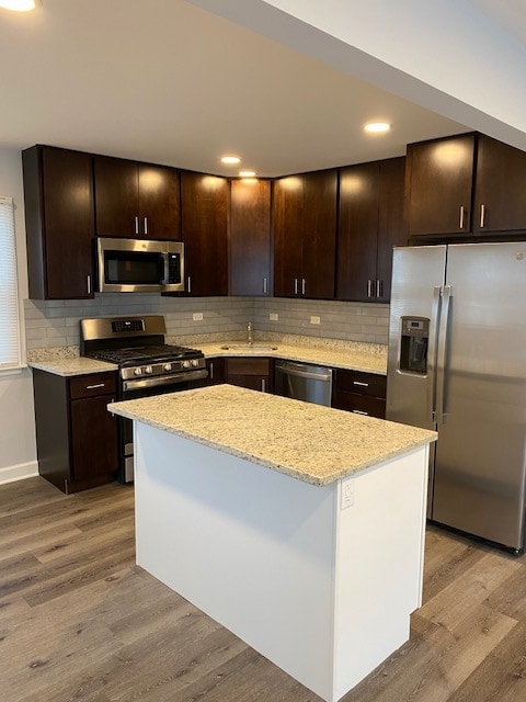 Photo - 218 W Pineview Dr