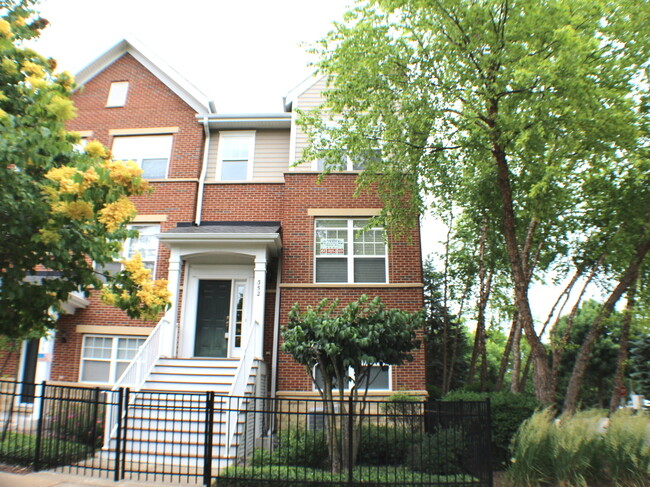 Photo - 352 W Wood St Townhome