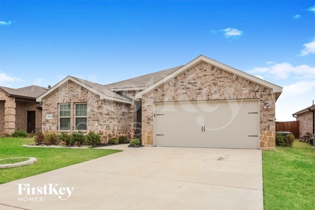 Photo - 1608 River Oak Ln