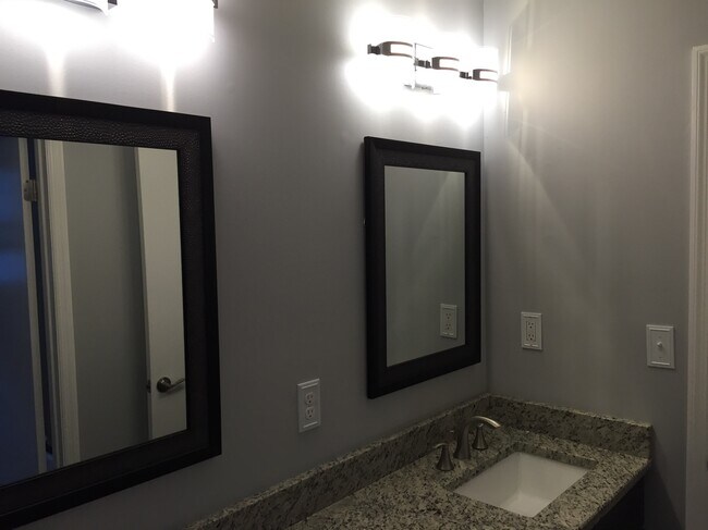 Upstairs Bathroom - 1722 13th Ct S