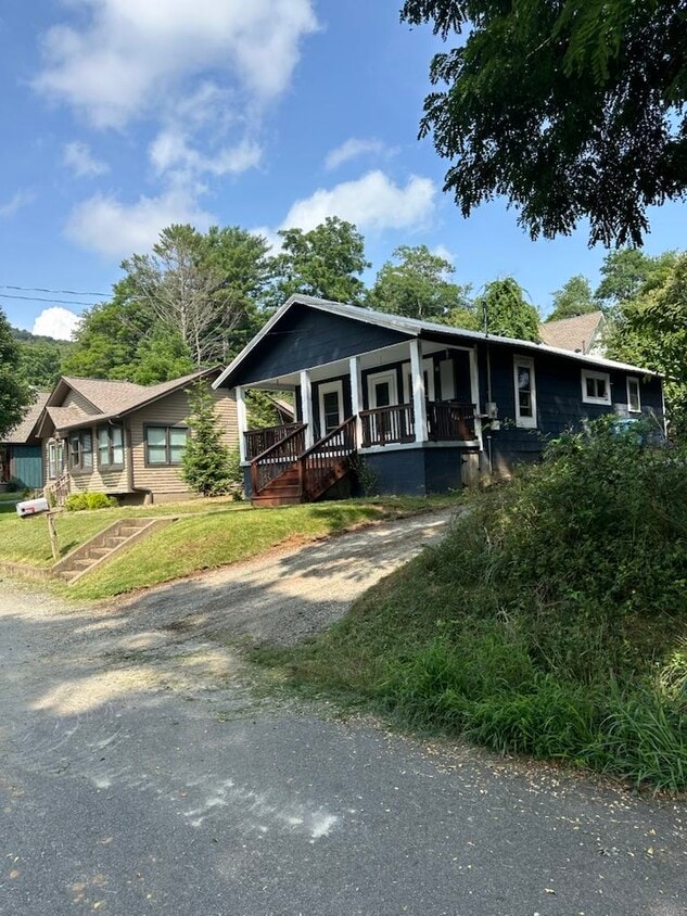 Photo - 114 Carolina Ave (Boone, NC)