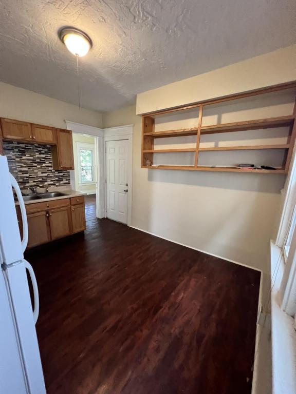 Photo - 1022 Hertel Ave Unit Apt 3