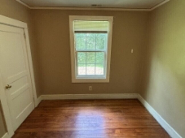 Photo - 147-B Center Street