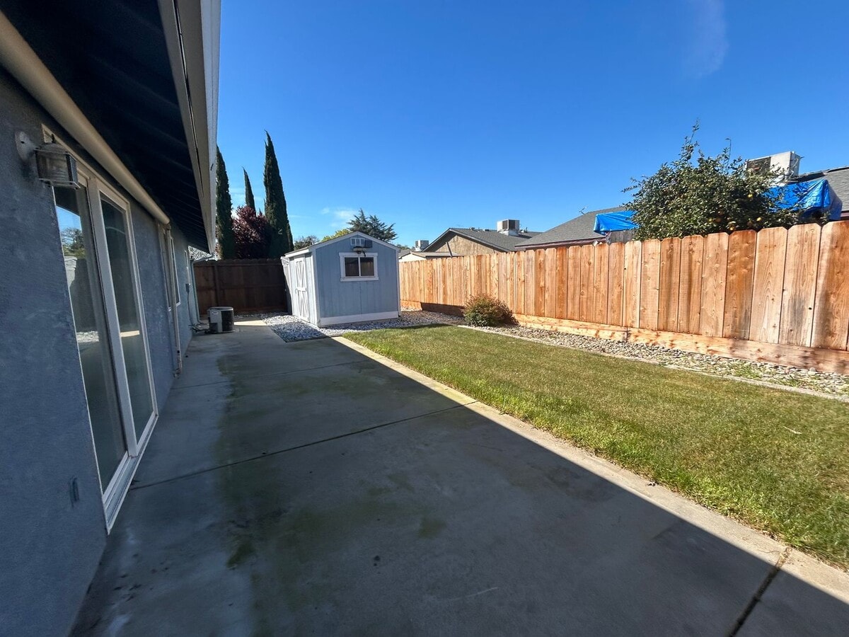 Photo - 15448 Cassidy Ct