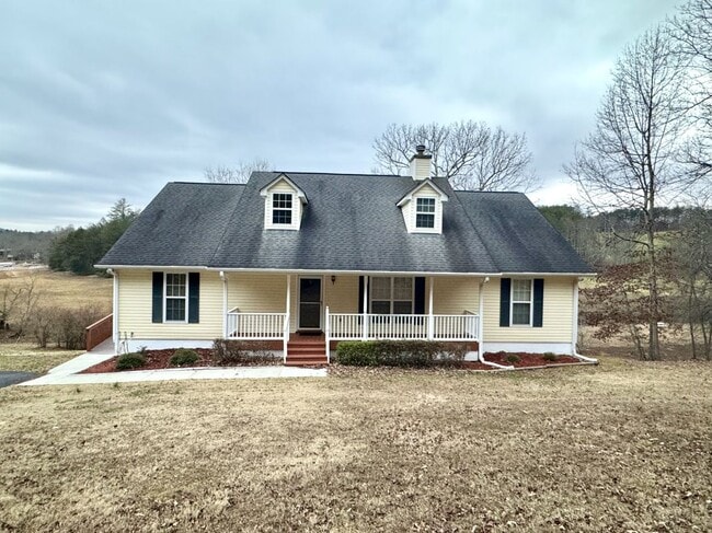Photo - 863 Woodland Dr