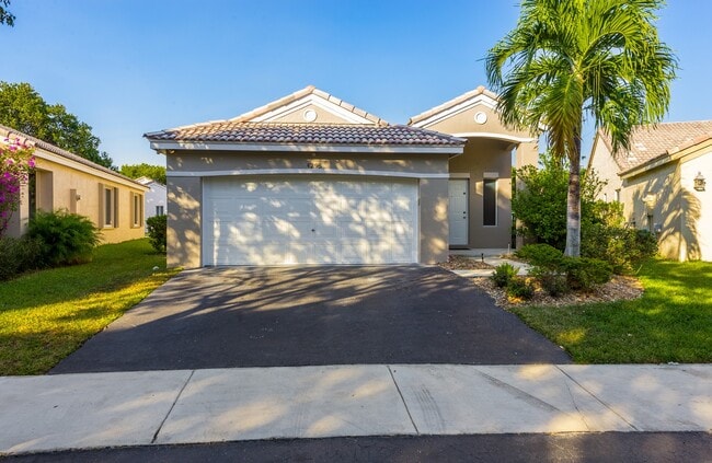 Photo - 4295 Greenbriar Ln
