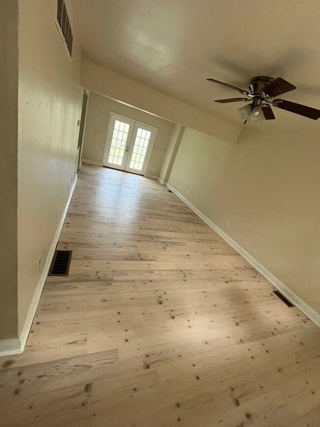 616 Ramah Rd Unit B