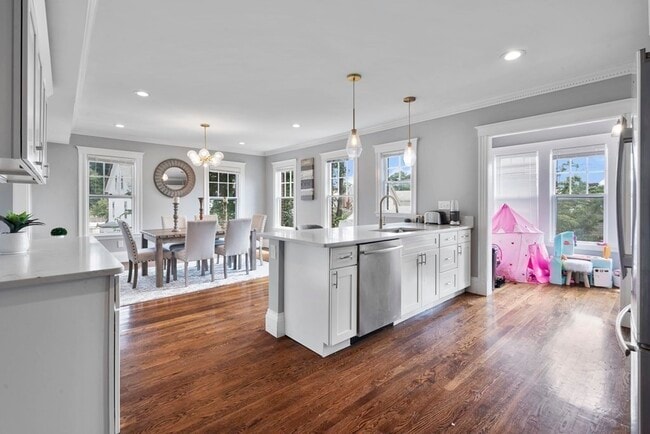 Photo - 81 Butler St Unit 2