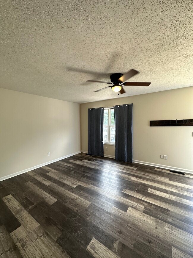 Photo - 254 Booher Rd