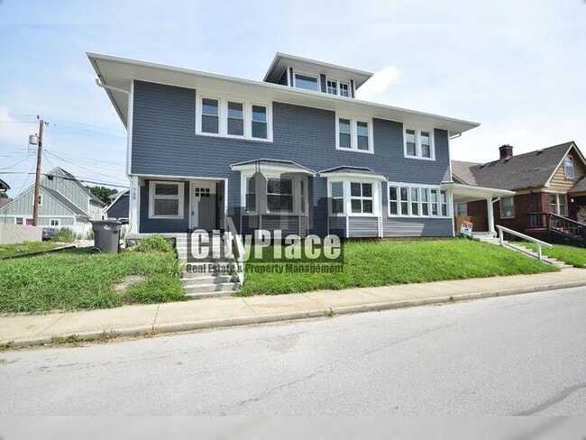 Photo - 750 Cottage Ave