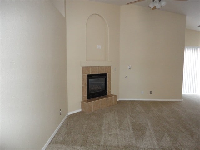 Photo - 625 Valley Meadows Dr NE