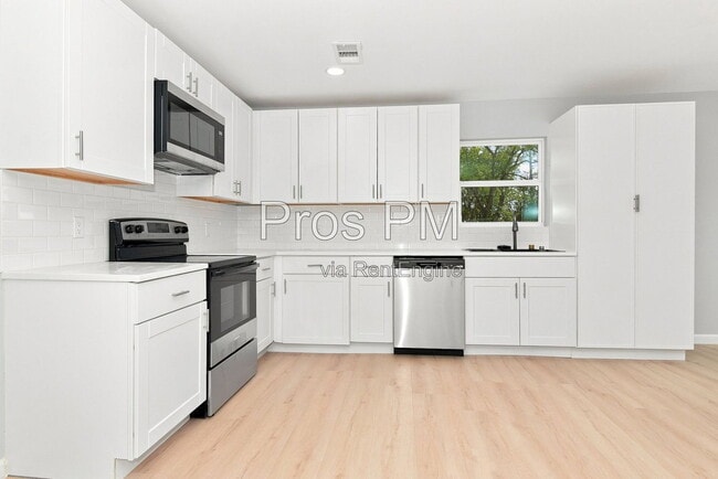 110 Orchard St