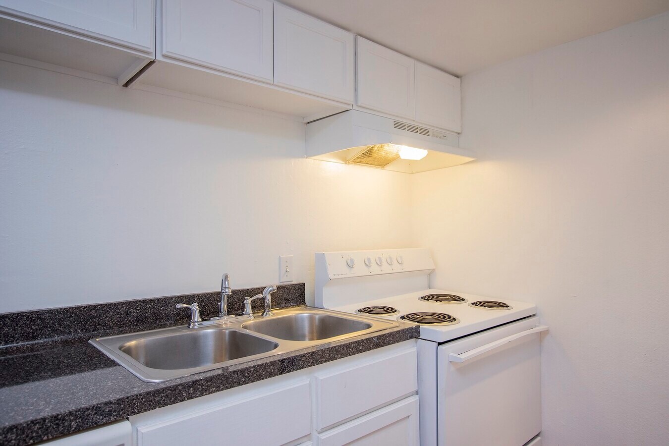 Photo - 425 Emerson St Unidad 18