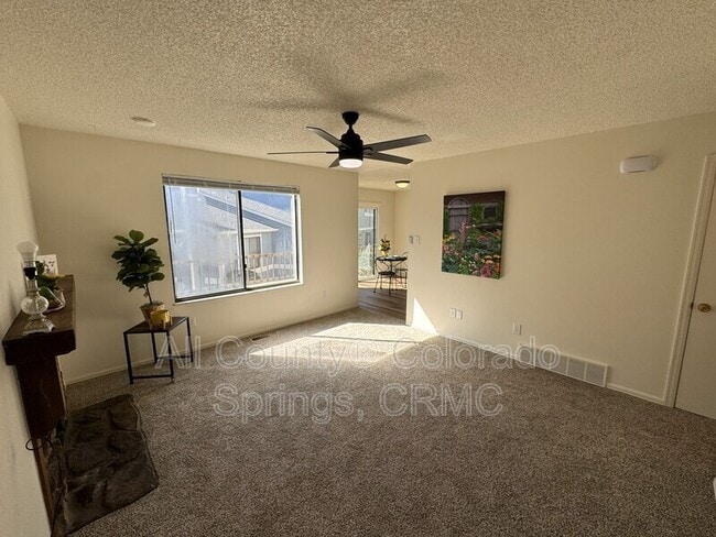 Photo - 2713 Hearthwood Ln