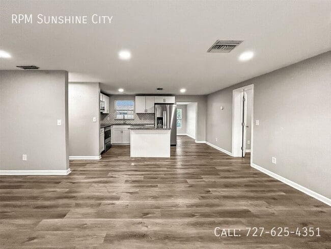 Photo - 306 Flamingo Dr