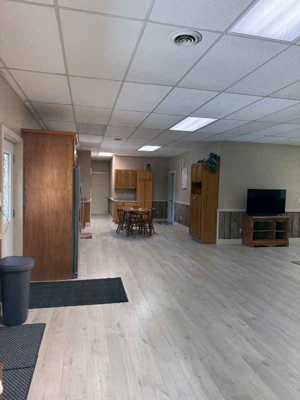 Photo - 5813 E State Rd 14