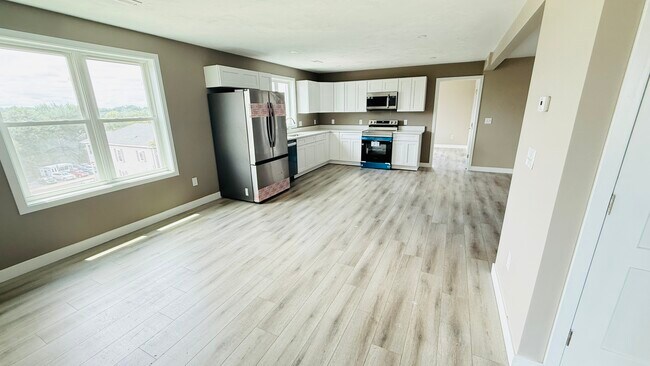 Photo - 60 Richards St Condo Unit C