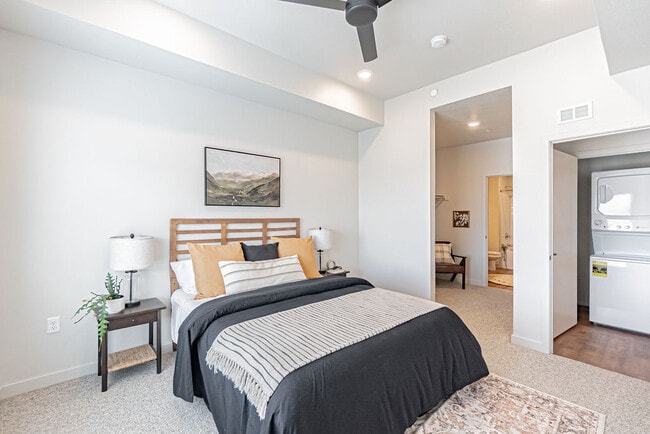 Photo - Riverwalk Apartments