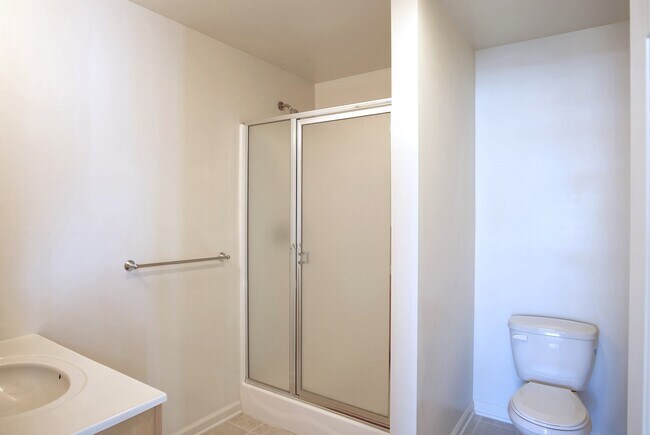 Photo - Kendall Square Apartments