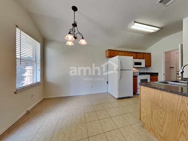 Photo - 223 Lake Texoma Dr