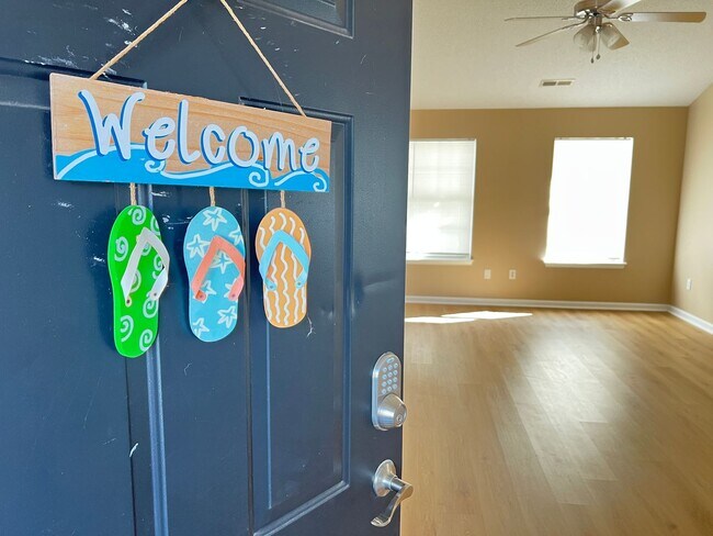 Photo - In ground POOL! This three-bedroom home near Hwy. 31 and Hwy. 544 is Available NOW!