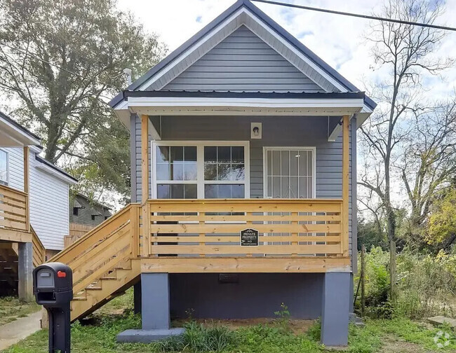 Building Photo - 1418 2nd Ave Rental