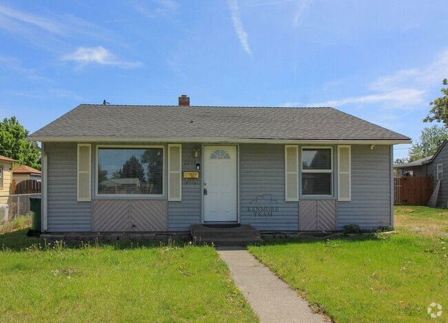 Building Photo - 2209 W 6th Ave Rental