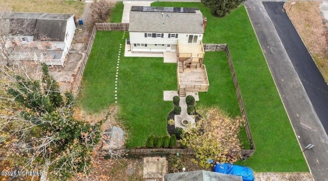 Photo - 112 Manhattan St