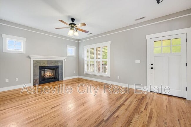 Photo - 102 Estelle Park Dr