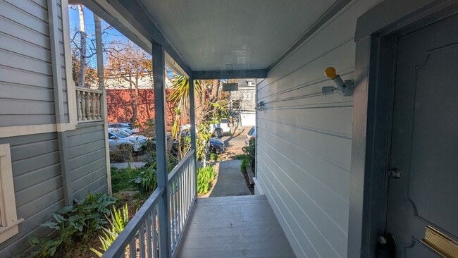 Photo - 816 Addison St